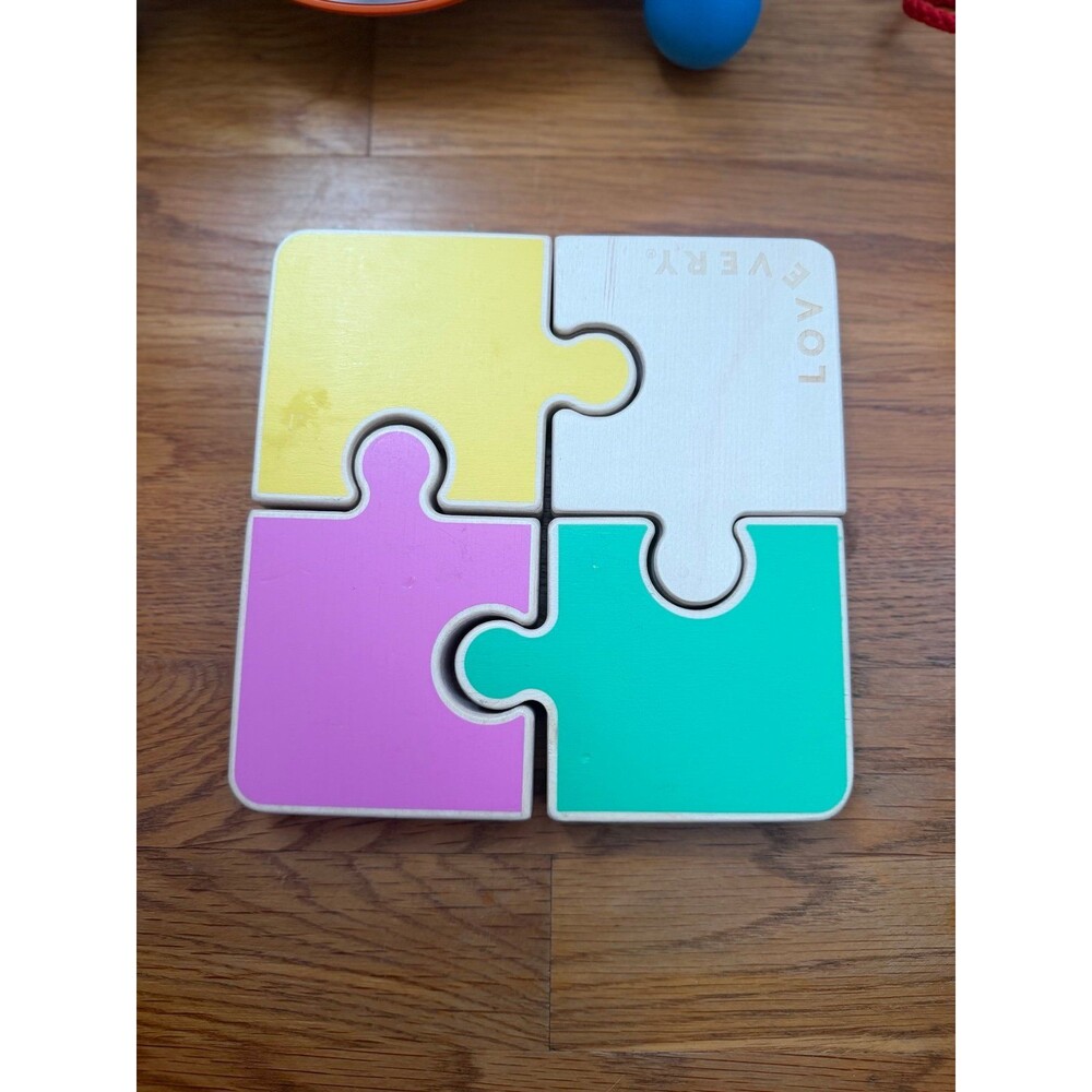 Lovevery chunky jigsaw puzzle